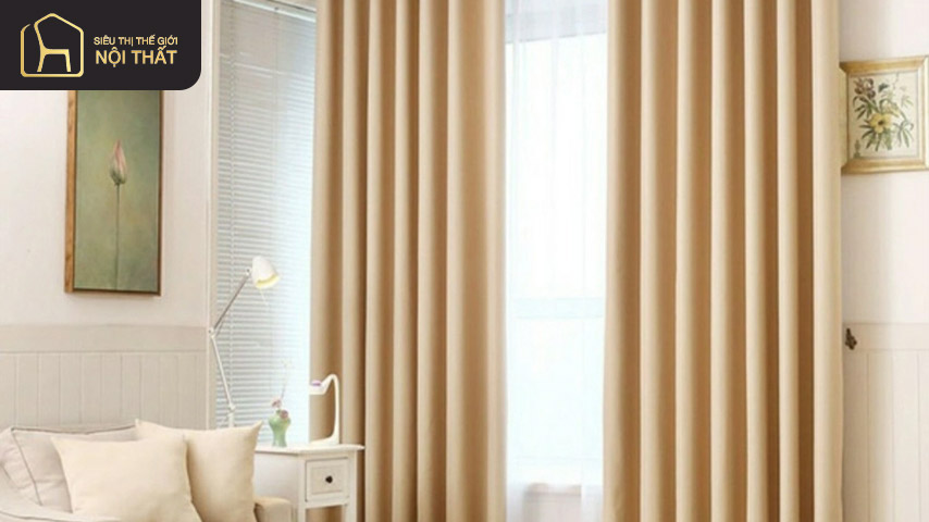 Phòng khách sang trọng với rèm vải 2 lớp
