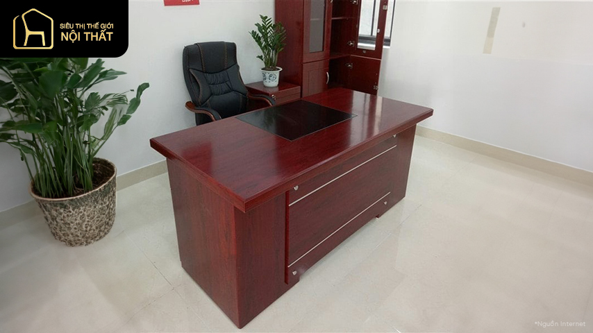 kích thước bàn làm việc giám đốc