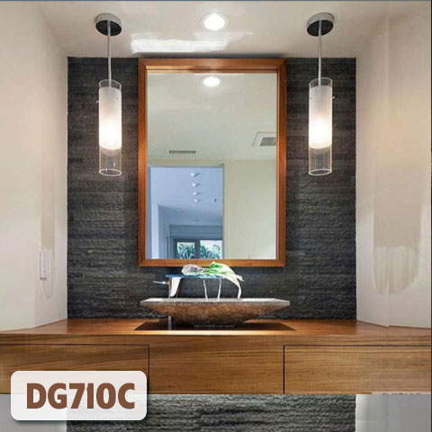 Gương Khung Gỗ Sồi Tự Nhiên Treo Tường DG710C