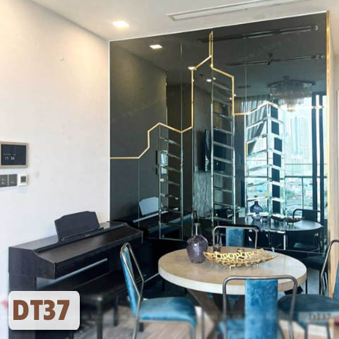 Gương Ghép Dán Tường Phòng Khách Màu Đen DT37