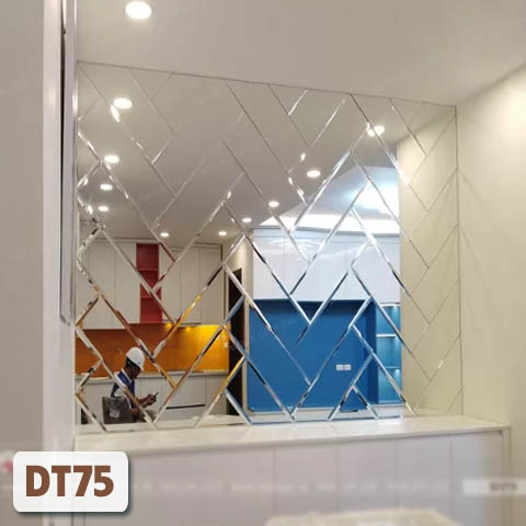 Gương ghép dán tường cho phòng khách DT75