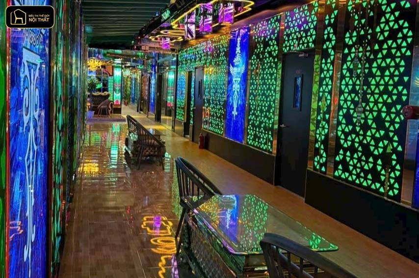 Khu vực hành lang karaoke